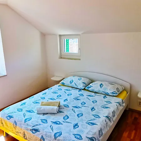 Pirja Appartement *