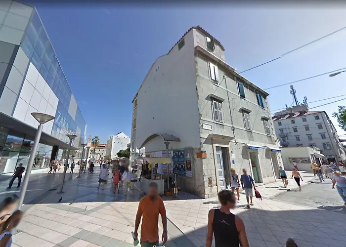 Pirja Split
